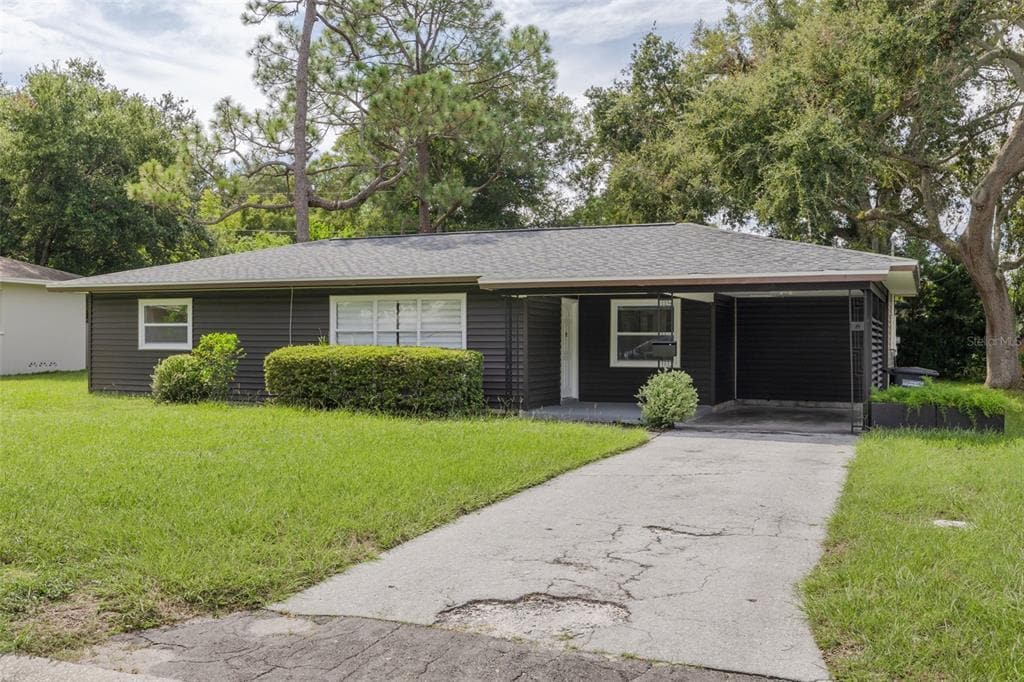 Primary Photo - 1477 Pine Brook Dr