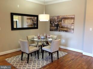 Foto principal - 6301 Edsall Rd