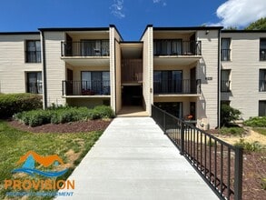 Building Photo - 2572 Riva Rd