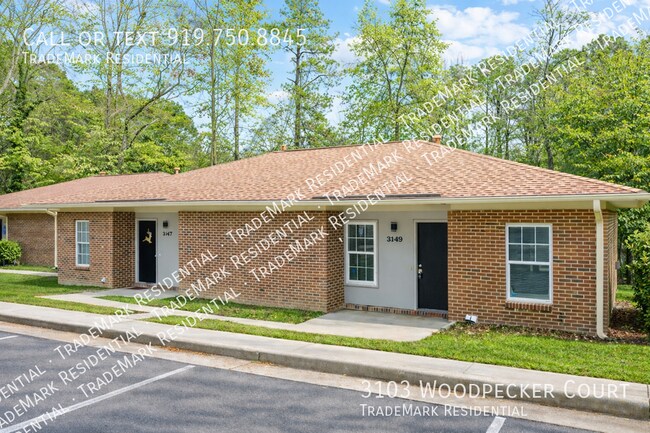 Foto del edificio - 3103 Woodpecker Ct