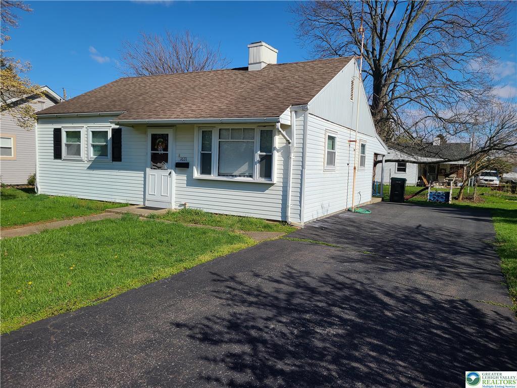 Primary Photo - 1631 North Blvd