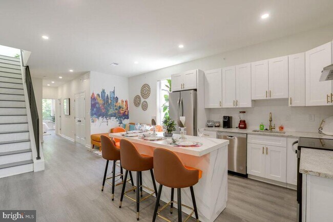 Building Photo - 2251 N 33rd St