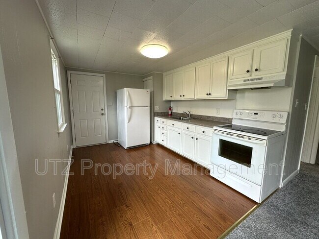 Foto del edificio - 1118 Jim Dot Dr