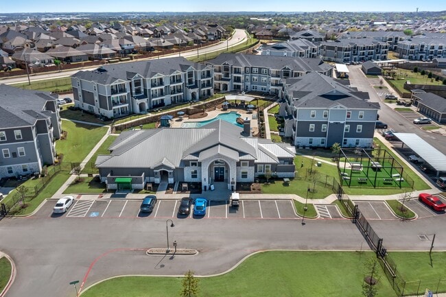 Aerial view - Fairmount Oaks