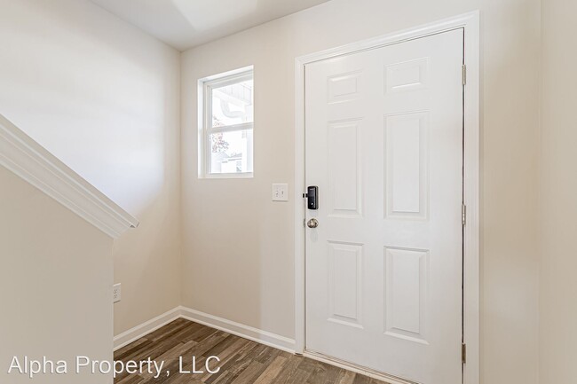 Building Photo - 4 br, 2.5 bath House - 4071 Garrison Ln