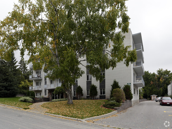 Photo du bâtiment - Vancouver Terrace Apartments