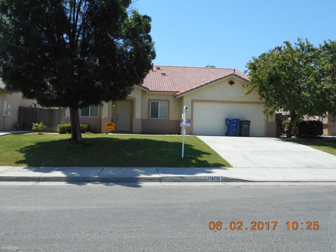 Primary Photo - 11405 Pacific Shores Dr