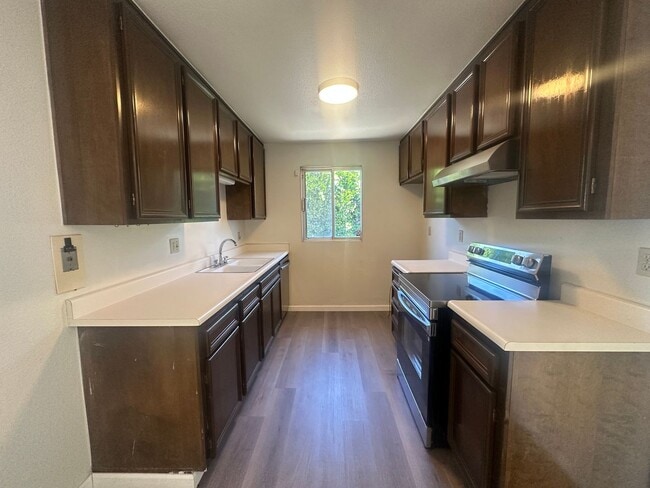 Building Photo - 312 De Vega Ct