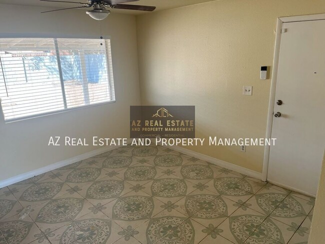 Foto del edificio - 2212 N 54th Ln