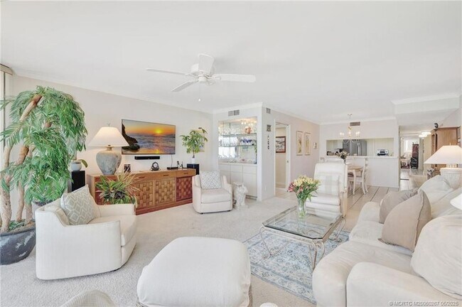 Building Photo - 9500 S Ocean Dr