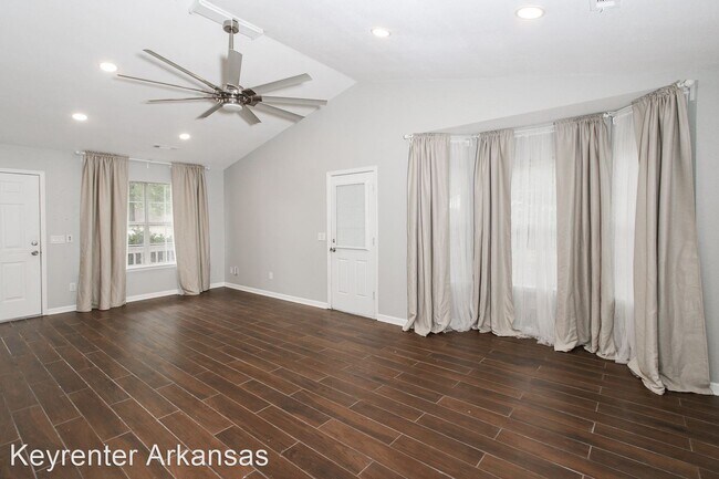 Foto del edificio - 3 br, 2 bath House - 3252 W Woodridge Drive