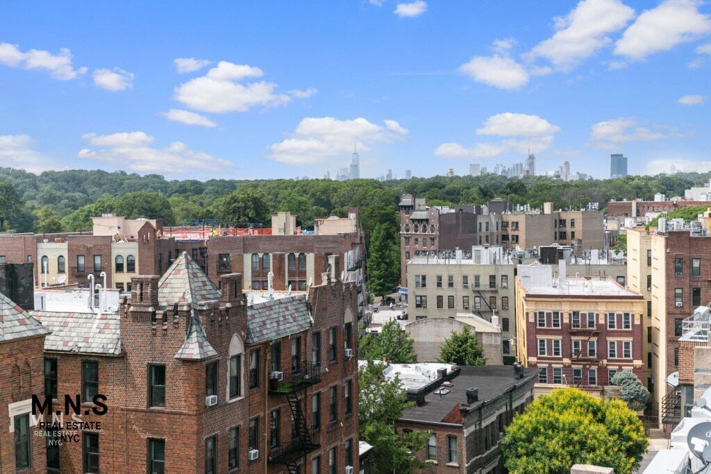Foto principal - 39 E 21st St