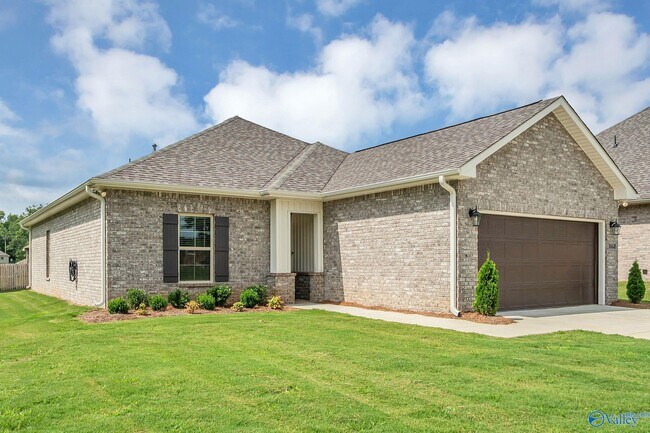 Foto del edificio - 16640 Aspen Ln