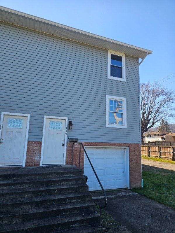 Primary Photo - 149 Elm St