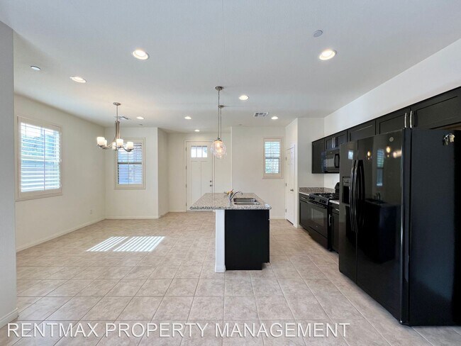 Building Photo - 3 br, 2.5 bath House - 72 ALLA BREVE AVE