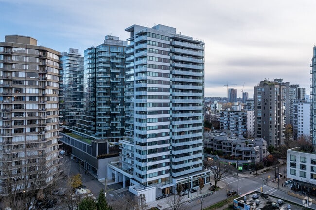 Photo du bâtiment - 1188 Bidwell St