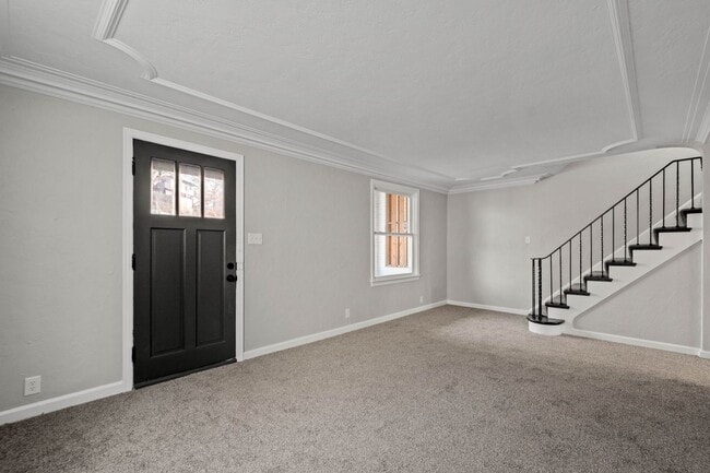 Photo - 1653 Suburban Avenue Apartment