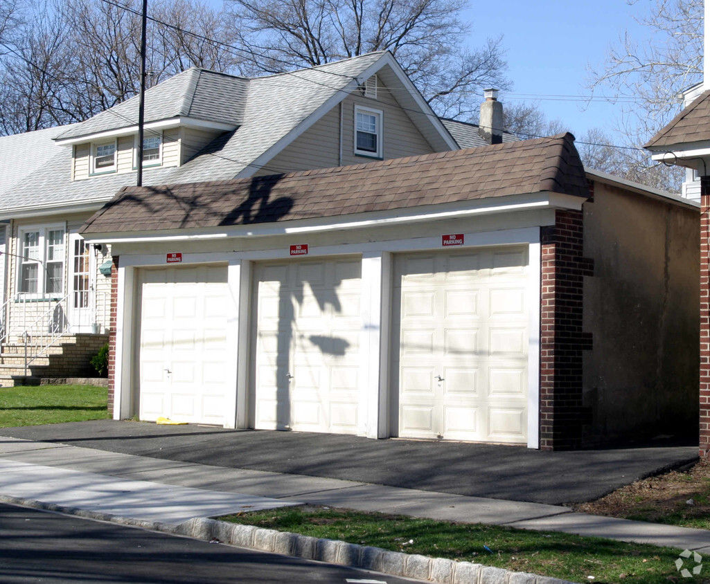 Building Photo - 120-122 W Colfax Ave