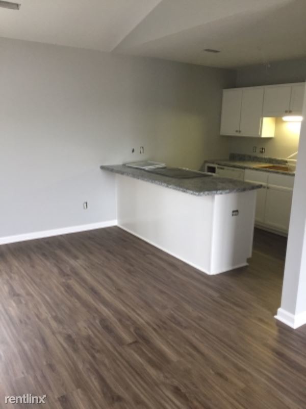 Foto del edificio - 3 br, 2 bath House - 6739 Newbury Way