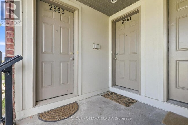 Building Photo - 2563 Longfields Dr