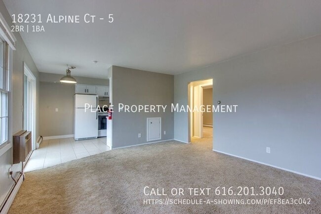 Foto del edificio - 18231 Alpine Ct
