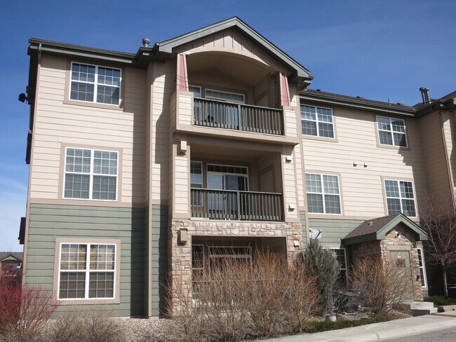 Foto del edificio - Condo with Mountain Views & Prime Location Near Powers Corridor!!