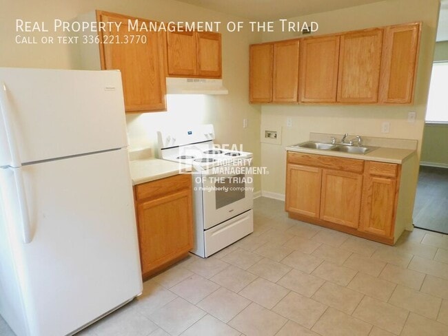 Foto del edificio - 4302 Parker St