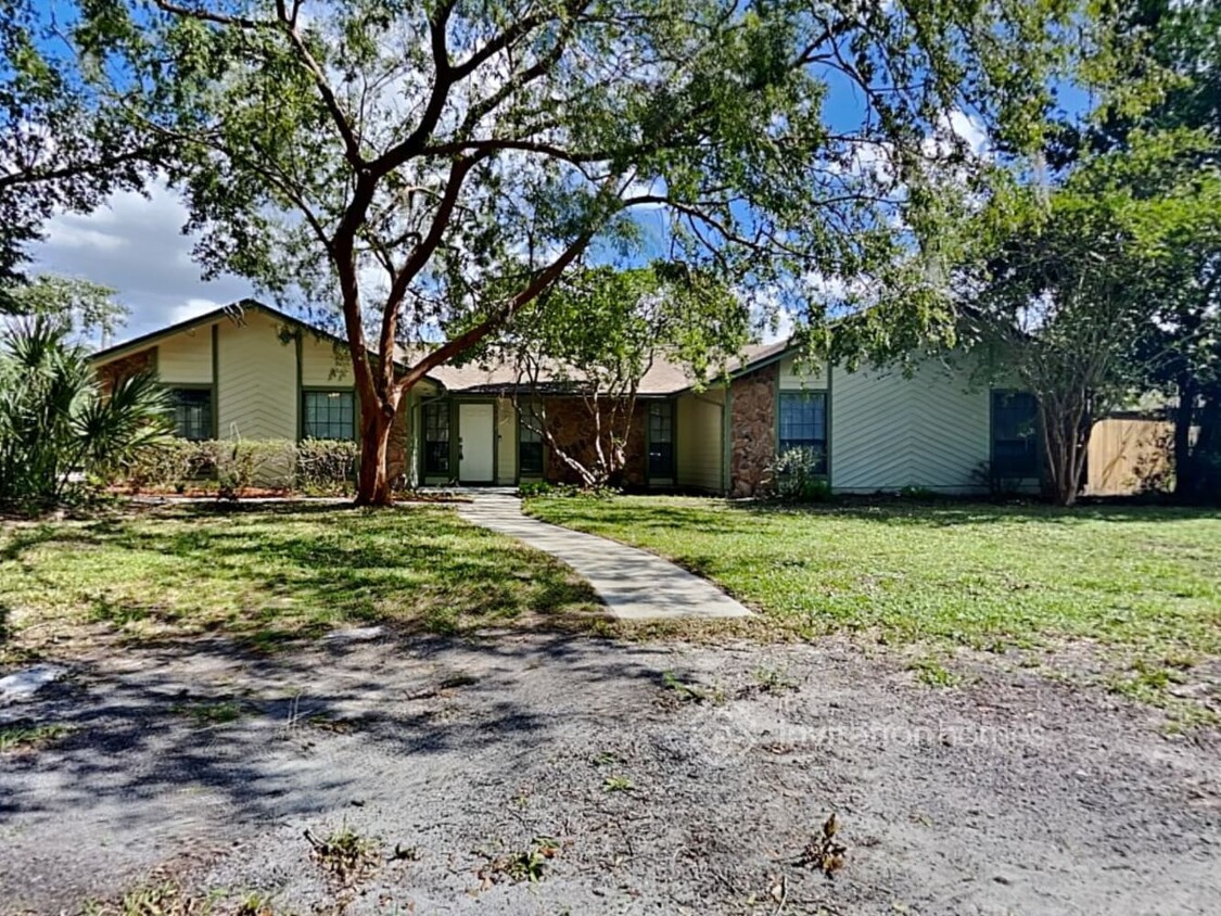 Primary Photo - 12507 Muscovy Dr