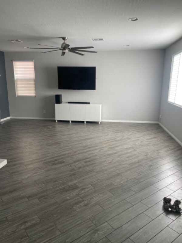 Foto del edificio - 9695 Canyon Landing Ave