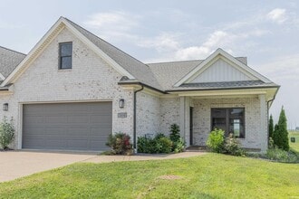 Building Photo - 3390 White Oak Trl