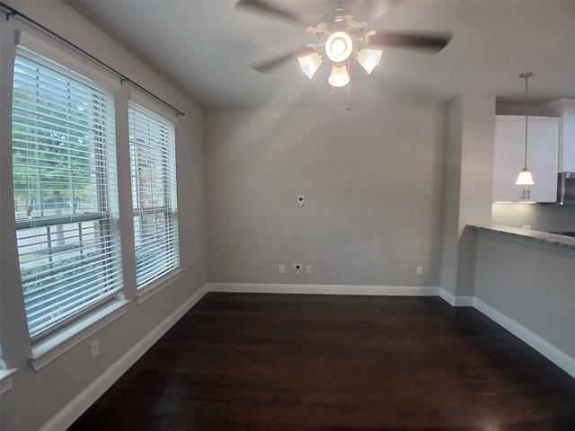 Foto del edificio - 6337 Fortuna Ln
