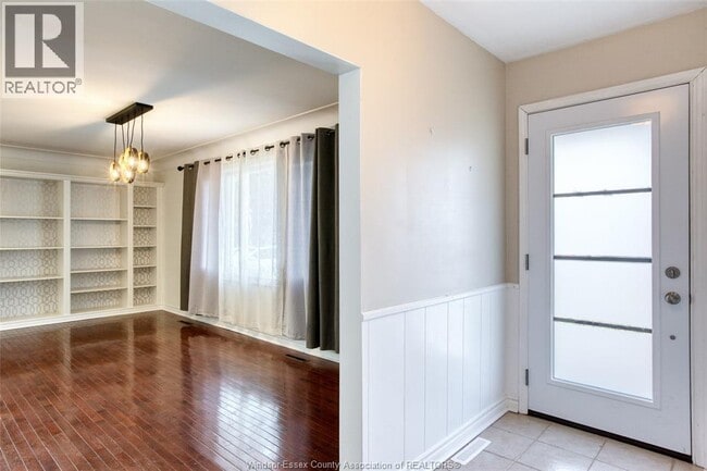 Building Photo - 1762 Shawnee Rd