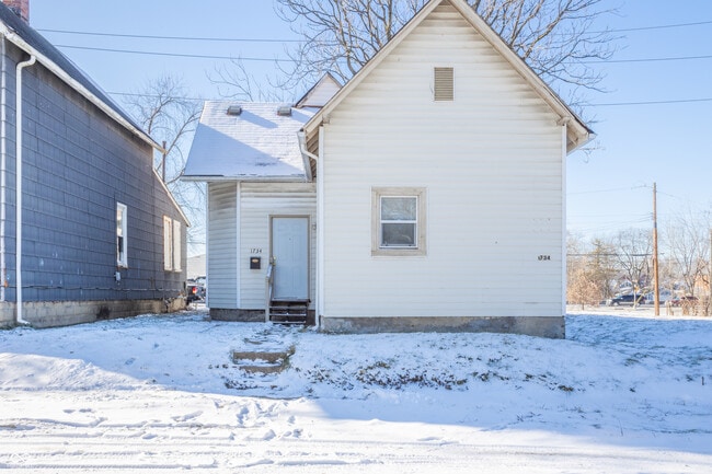 Foto del edificio - 1734 Olive St