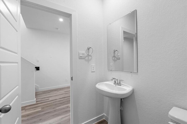 Building Photo - 3221 Rainwood Gate Dr
