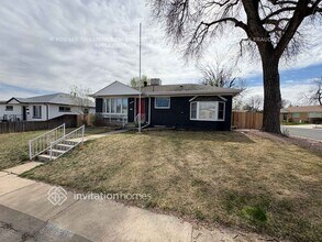 Building Photo - 10870 Larry Dr