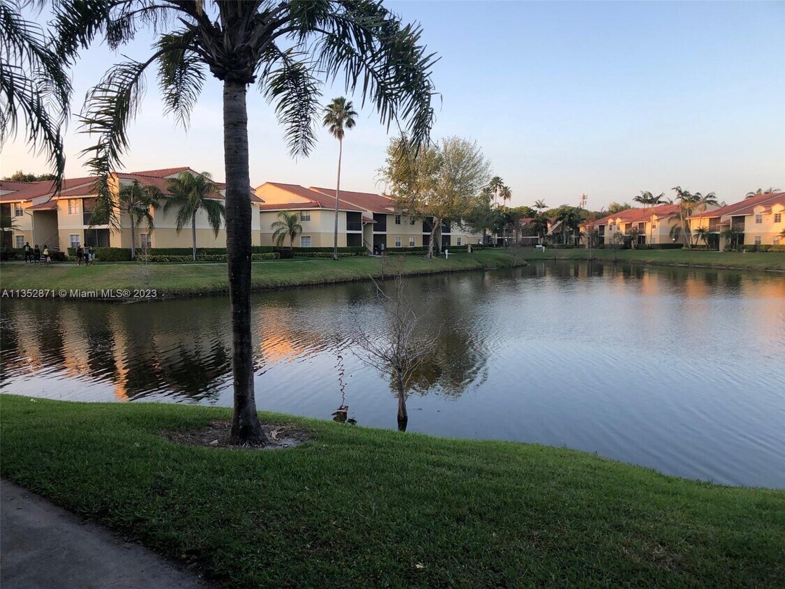 1255 SW 46th Ave Unit 1707, Pompano Beach, FL 33069 Condo for Rent in