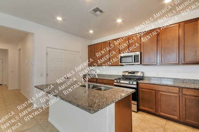 Foto del edificio - 7183 W Jadewood Ln