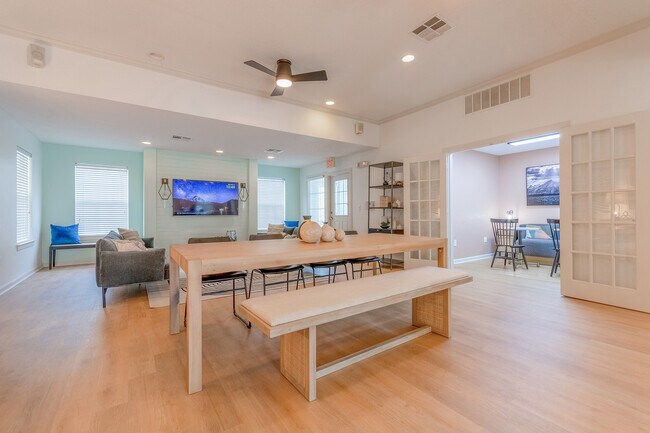 Foto del edificio - ReNew Otter Creek