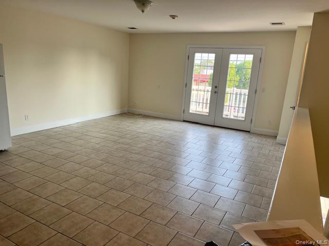 Foto principal - 392 W Montauk Hwy
