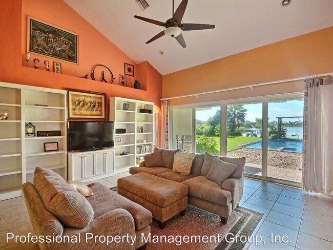 Building Photo - 5125 Topaz Ln SW
