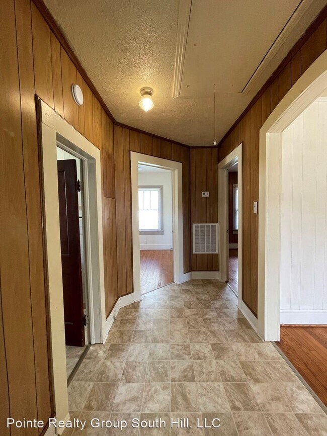 Building Photo - 2 br, 1 bath House - 322 Virginia Ave.