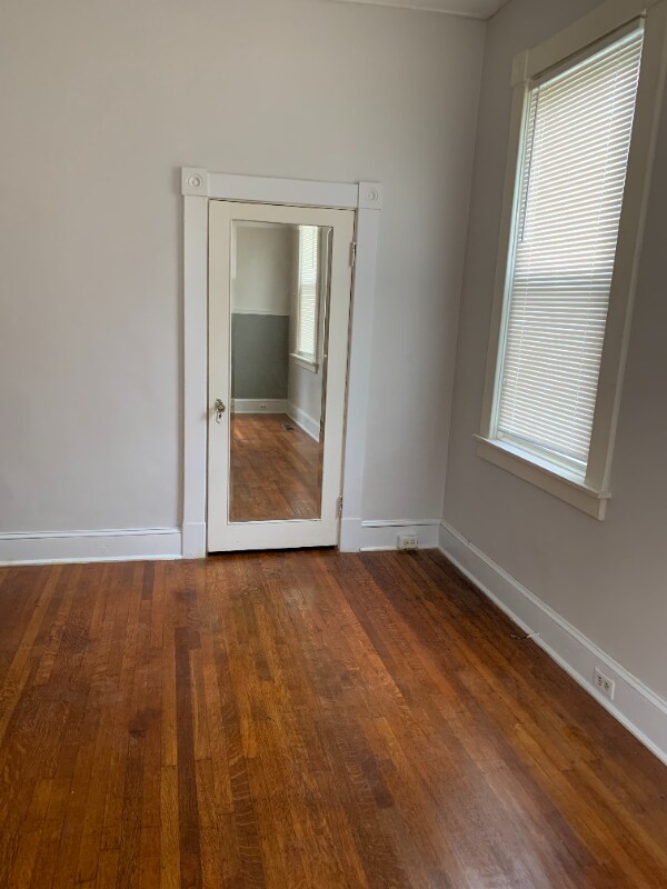 Building Photo - 4502 Fernhill Ave