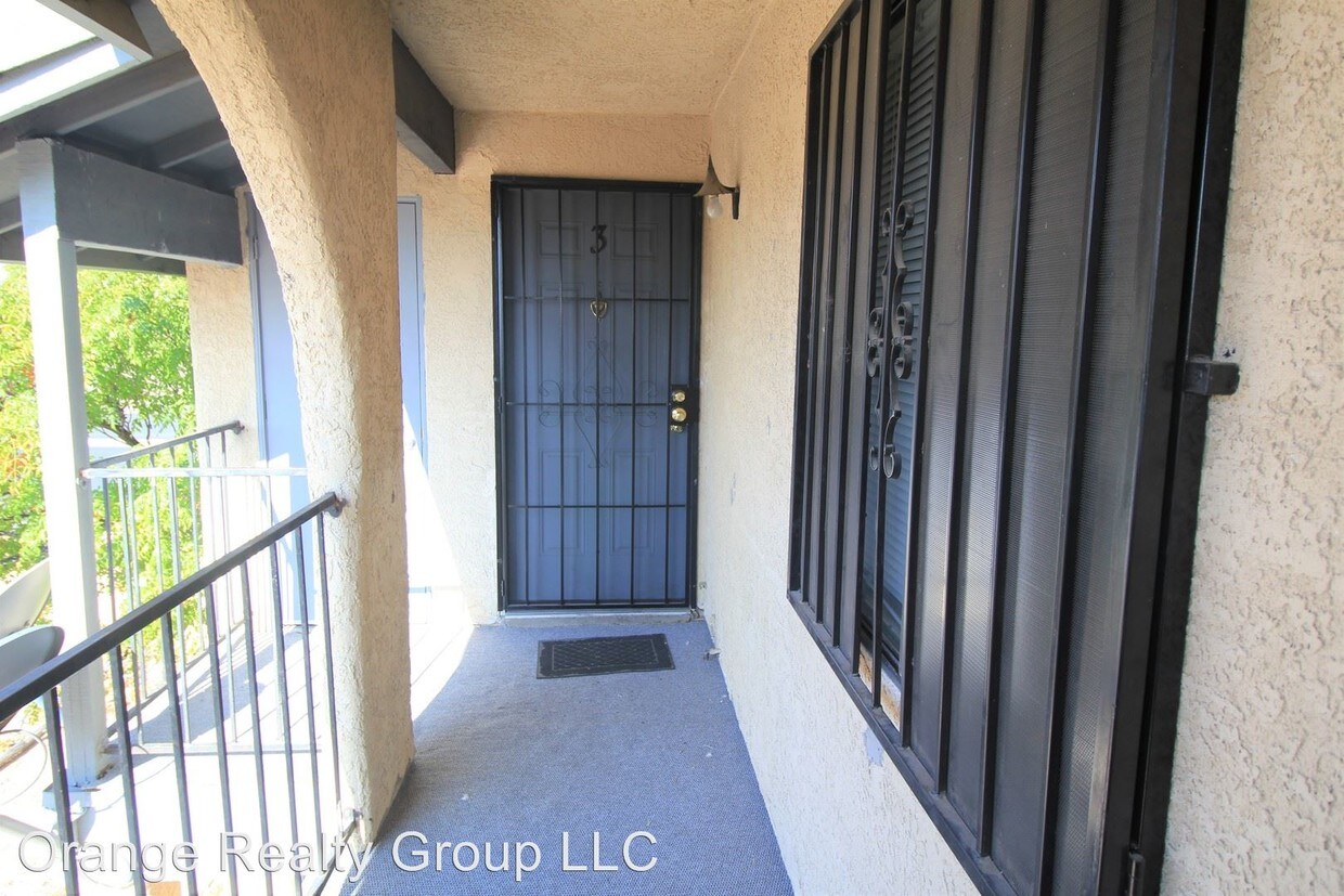 Primary Photo - 2205 N Jones Blvd