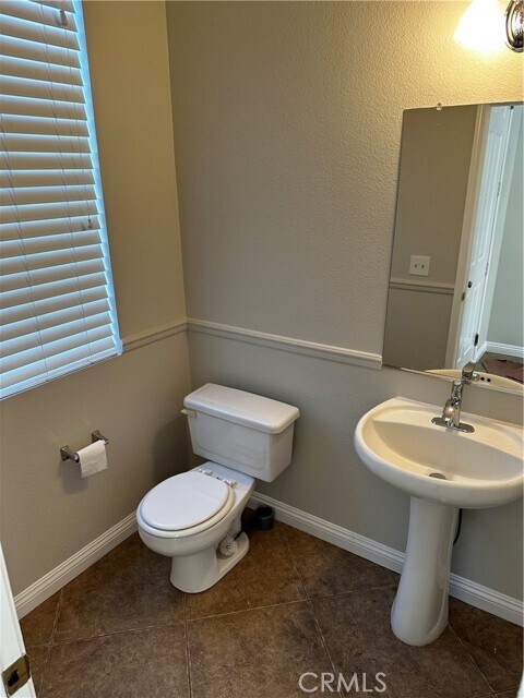 Building Photo - 6042 Homestead Way