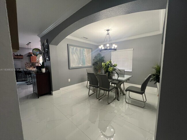 Foto del edificio - 16249 SW 56th Terrace