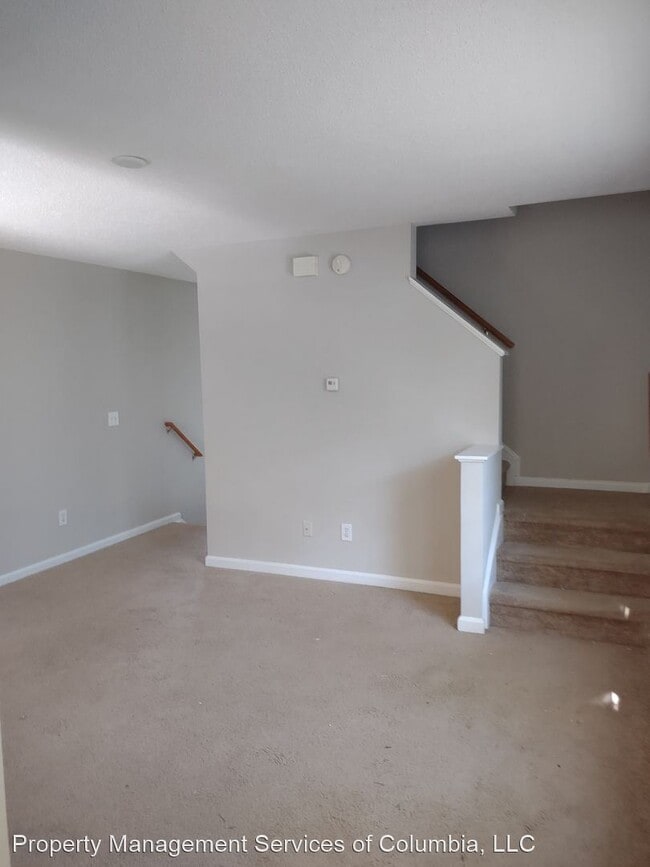 Building Photo - 3 br, 2.5 bath House - 3 Gatewood Way