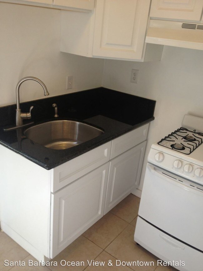 Foto del edificio - Studio, 1 bath Apartment - 711 De La Vina