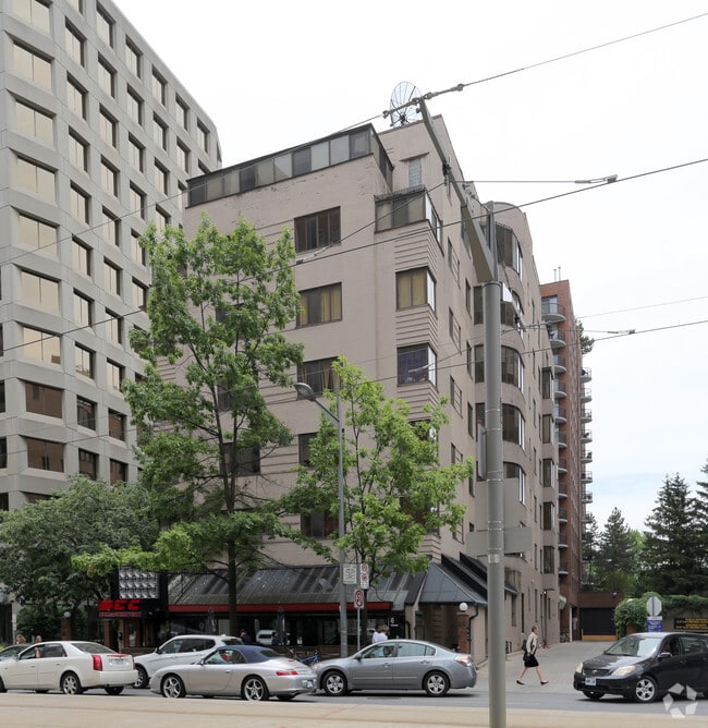 Building Photo - 49 St Clair Ave