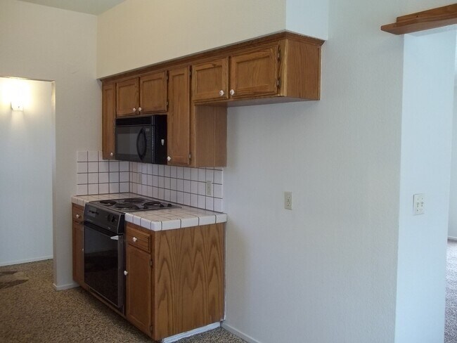Foto del edificio - West Clovis location,  potential Buchanan ...