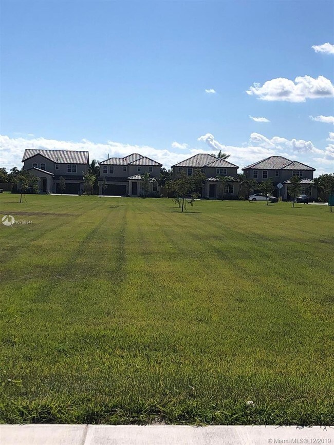 Foto del edificio - 24340 SW 117th Ave